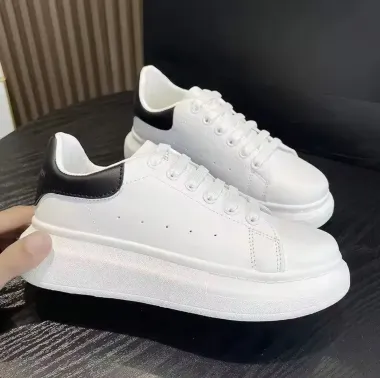 Adidasi barbati casual VIP ZR 222